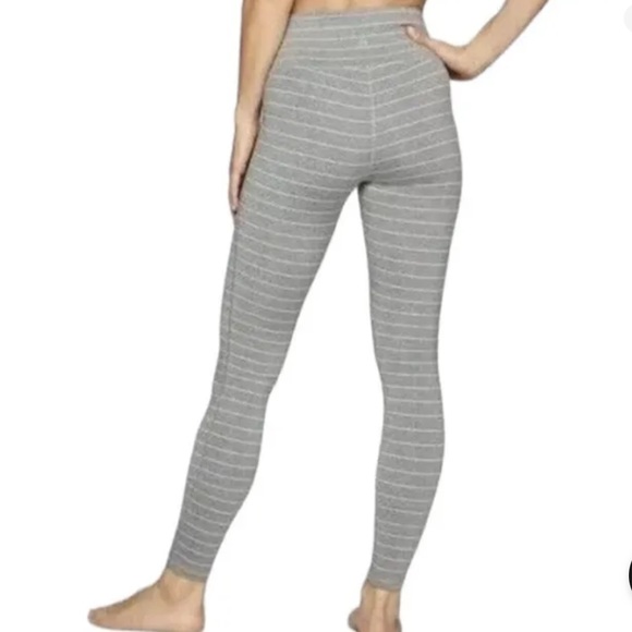 Athleta Salutation tight 7/8 grey stripe XXS - Picture 2 of 4